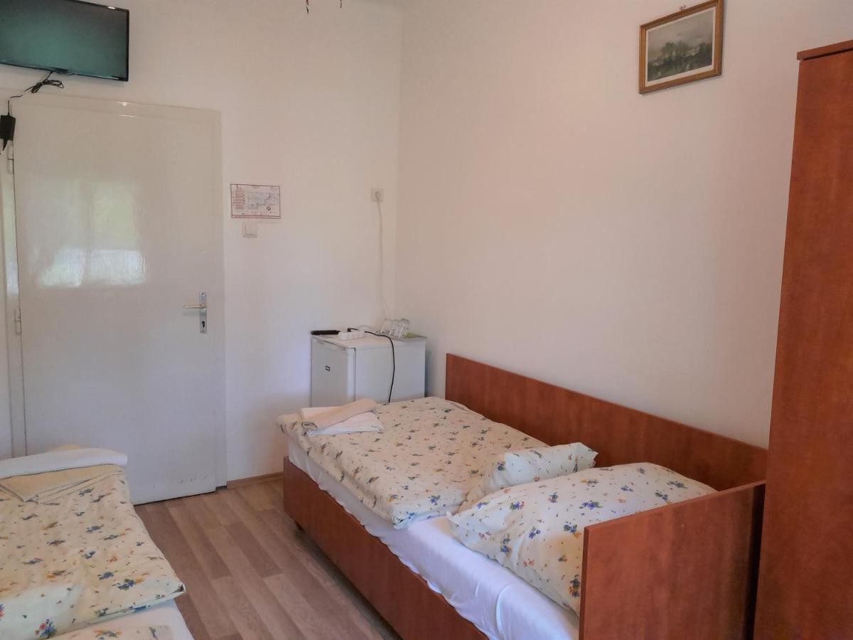 Boglár-Coop Üdülő Aparthotel Balatonboglár Kültér fotó